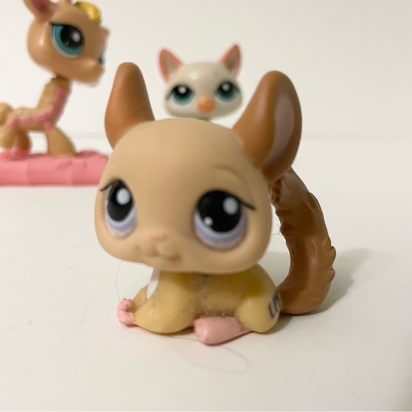 LPS Littlest Pet Shop Toys Panda Bear Hamster Chinchilla - Picture 6 of 16